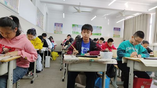 唐山市路北区第三十五届艺术节师生现场书法大赛