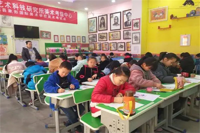 象形国际美术学校