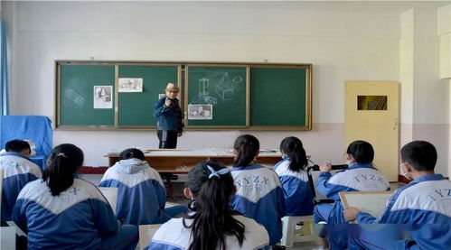 东西协作树榜样 艺术教育吐芬芳 欢迎福州市仓山区第三十中学教师林宇尘前来洮阳初中支教